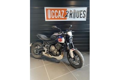 TRIUMPH TRIDENT 660