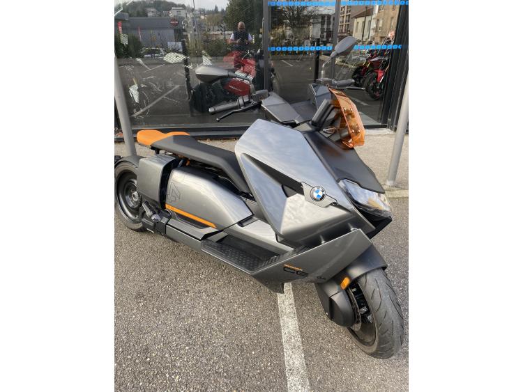 BMW CE 04