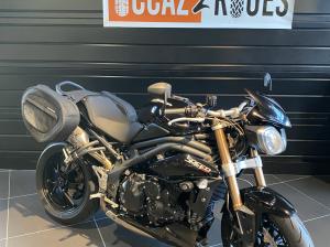 TRIUMPH SPEED TRIPLE 1050