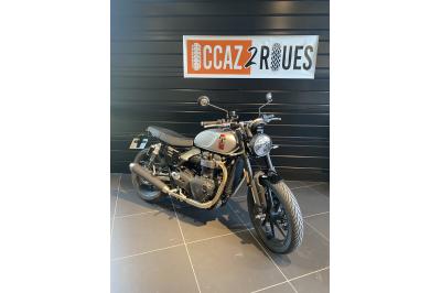 TRIUMPH SPEED TWIN 900