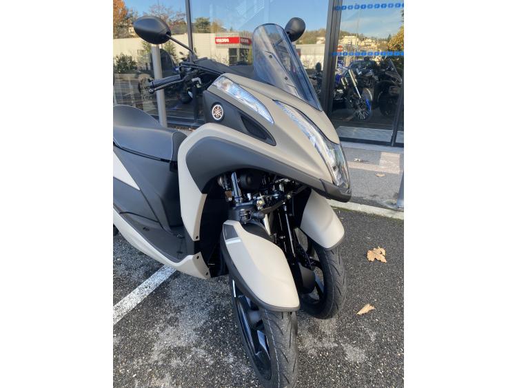 YAMAHA TRICITY 125