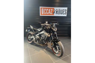 YAMAHA MT-09